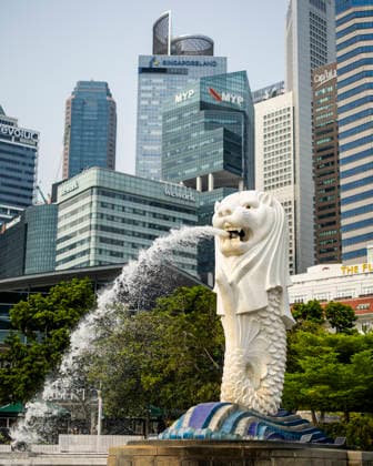 F1 - SINGAPORE GRAND PRIX 2026 Merlion, the official mascot of Singapore, ambiance during the 2026 Formula 1 Singapore Grand Prix, 17th round of the 2026 Formula One World Championship, WM, Weltmeisterschaft from October 9 to 11, 2026 on the Marina Bay Street Circuit, in Singapore, Singapore - SingaporeSingapore  Copyright: xJulienxDelfossex