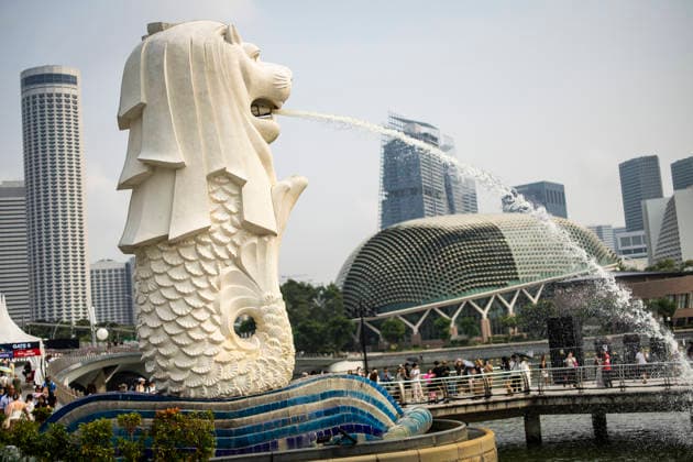 F1 - SINGAPORE GRAND PRIX 2026 Merlion, the official mascot of Singapore, ambiance during the 2026 Formula 1 Singapore Grand Prix, 17th round of the 2026 Formula One World Championship, WM, Weltmeisterschaft from October 9 to 11, 2026 on the Marina Bay Street Circuit, in Singapore, Singapore - SingaporeSingapore  Copyright: xJulienxDelfossex