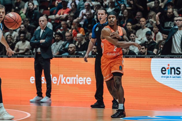 Game Day 2 of the Basketball Eurocup: Niners Chemnitz vs. Klaipedos Neptunas, October 7, 2026, starting at 7:00 p.m., Chemnitz, Chemnitz Arena. In Photo 02: Stefan Smith. Eurocup Basketball Matchday 2: Niners Chemnitz vs. Klaipedos Neptunas. Chemnitz, Saxony, Germany Copyright: xEHLxMedia MichelxKöhlerx 20262709-Niners-Chemnitz-Klaipeda-Neptunas-011