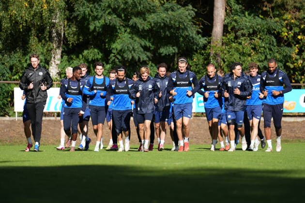 German Soccer, Training Session, 3rd Division, 2026–2027 Season, NVB Campus B, Hänsch Arena Field, SV Meppen, Thursday, October 8, 2026, Morning Training: The SV Meppen Team Warming Up Copyright: xLennxLübbersx