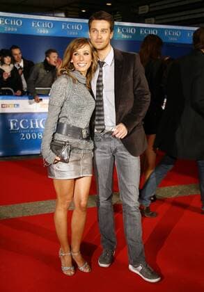 Schauspieler Wayne Carpendale mit Freundin Annemarie Warnkross (Moderatorin) anlässlich der Preisverleihung des Echo 2008 in Berlin
