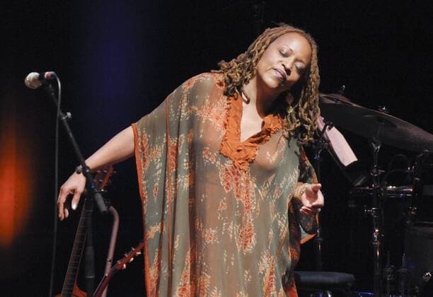 Jazzkonzert mit Cassandra Wilson, Sängerin und Grammy Award Gewinnerin , im Rahmen des 14. Salzburger Jazzherbstes 2009, im grossen Festspielhaus, in Salzburg.