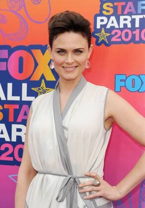 August 2, 2010 Santa Monica, Ca.: Emily Deschanel - FOX 2010 Summer Press Tour Party - Arrivals held at the Santa Monica Pier UnitedArchives0034763000347630