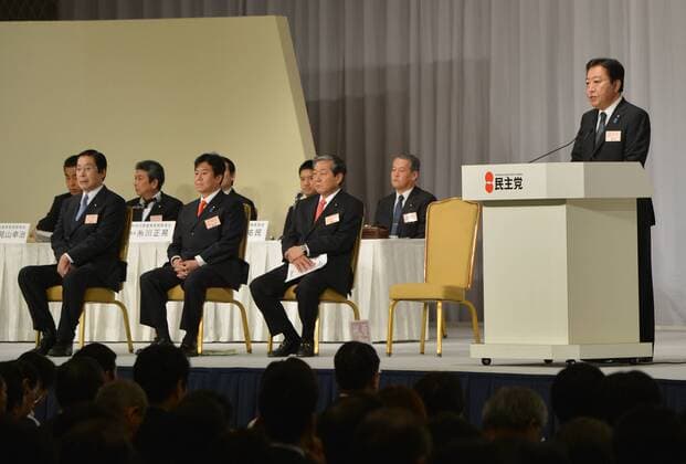 September 21, 2012, Tokyo, Japan - Japan s Prime Minister Yoshihiko Noda addresses his fellow lawmakers of the ruling Democratic Party of Japan before they vote in the party leadership election in Tokyo on Friday, September 21, 2012. Challenging Noda are, from left; former Agriculture Minister Michihiko Kano; former Internal Affairs Minister Kazuhiro Haraguchi and former Agriculture Minister Hirotaka Akamatsu. Noda, 55 years old, retained the leadership with the backing of many lawmakers and rank-and-file party members,. He is ready to reshuffle his party executives and Cabinet. (Photo by Natsuki Sakai AFLO)  ayfa008086