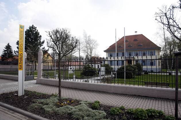 Gerstungen, 13.04.20100, pictureteam.de Mario Gentzel, Der Bürgermeister von Gerstungen Werner Hartung klagt mit seiner Stadt gegen das Land Hessen, weil die Firma K&S Salzlauge verpresst und in die Werra leitet. Rathaus Gerstungen