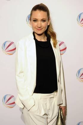 Lisa Maria Potthoff (Schauspielerin),Einzelbild,angeschnittenes Einzelmotiv, Filmpremiere Die Hebamme am 18.03.2014 im Gloria Filmpalast in Muenchen,Roter Teppich,Red Carpet.,Sendetermin am 25.03.2014 auf SAT1.