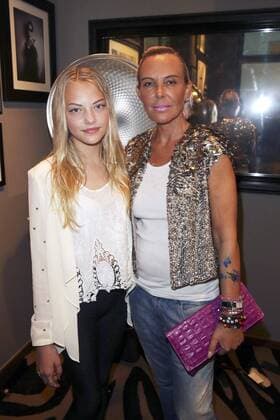 Cheyenne Savannah Ochsenknecht und Natascha Ochsenknecht beim Produktlaunch der Designkooperation mit Guido Maria Kretschmer und S.T.Dupont im Rahmen der Berlin Fashion Week Spring Summer 2015 in der Catwalk Bar. Berlin, 08.07.2014 xS.xGabschx xFuturexImage