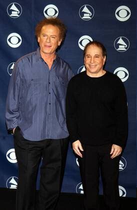 K29236AR SD0223.THE 45TH ANNUAL GRAMMY AWARDS .(PRESS ROOM).MADISON SQUARE GARDEN,NE YORK New York. 2003.PAUL SIMON AND ART GARFUNKEL - ZUMAg115
