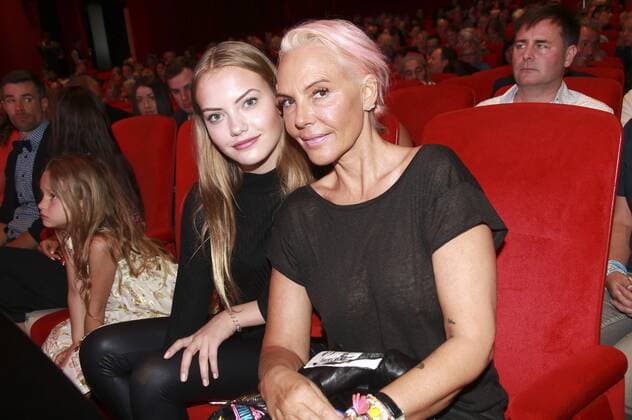 Cheyenne Savannah Ochsenknecht und Natascha Ochsenknecht bei der Ernstings Family Fashion Show 2016 im Theater an der Elbe. Hamburg, 05.07.2016 Foto:xgbrcix xFuturexImage