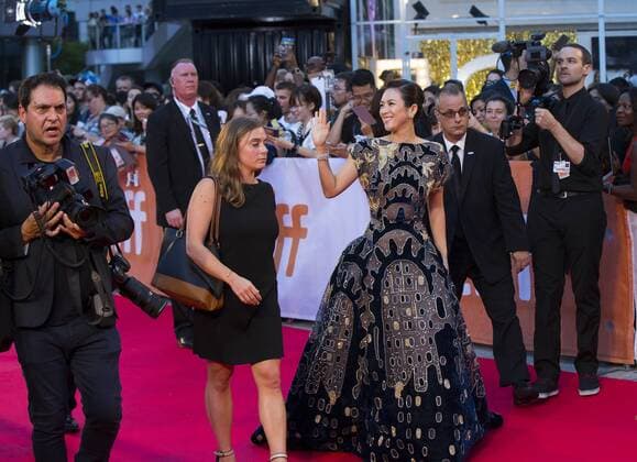 Toronto International Film Festival - The Magnificent Seven Filmpremiere TORONTO, Sept. 8, 2016 -- Chinese actress and member of the jury Zhang Ziyi (3rd L) attends the world premiere of the opening film The Magnificent Seven at Roy Thomson Hall during the 2016 Toronto International Film Festival in Toronto, Canada, Sept. 8, 2016. )(zcc) CANADA-TORONTO-TIFF-ZHANG ZIYI ZouxZheng
