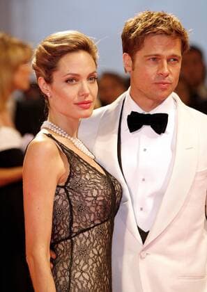 September 3, 2007 - Venice, United States - 20 September 2016 - Los Angeles, CA - Angelina Jolie Pitt has filed for divorce from Brad Pitt. Jolie Pitt, 41, filed legal docs Monday citing irreconcilable differences. Jolie Pitt requested physical custody of the couple s shared six children à Maddox, Pax, Zahara, Shiloh, Vivienne, and Knox à asking for Pitt to be granted visitation, citing legal documents. File Photo: 02 September 2007 - Venice, Italy - Brad Pitt and Angelina Jolie. The Assassination Of Jesse James By The Coward Robert Ford Premiere during the 64th International Film Festival. Photo Credit: AdMedia Venice United States - ZUMAa123