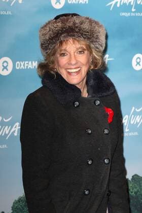 January 12, 2017 - London, UK - London, UK, Esther Rantzen, Cirque du Soleil Amaluna - opening night, London UK  - ZUMAl94_ 20170112_zaf_l94_094