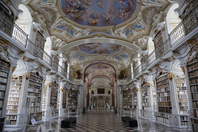 Benediktinerstift Admont Admont, 02. 04. 2017 Bibliothek Benediktinerstift Admont