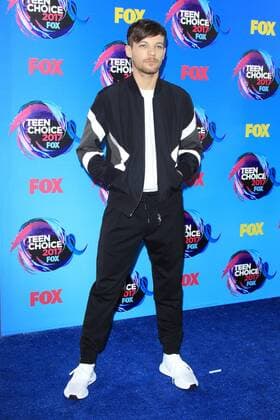 August 13, 2017 - Los Angeles, CA, USA - LOS ANGELES - AUG 13: Louis Tomlinson at the Teen Choice Awards 2017 at the Galen Center on August 13, 2017 in Los Angeles, CA Los Angeles USA - ZUMAb170 20170813_zap_b170_122 Copyright: xKayxBlakex