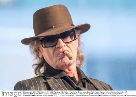 Frankfurt Book Fair Book Fair trade Fair Frankfurt Frankfurt at Main 11 15 October 2017 13 10 2017 Picture Udo Lindenberg Concert on the Book Fair Frankfurt 2017 Copyright: Fotograf:xVolkerxDanzerx xAgentur:xHMBxMediax-xHeikoxBecker