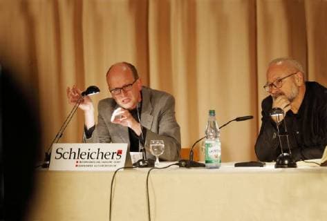 ger Berlin Reading with Prof Dr Herfried Münkler German Political scientist with the Focus political Theory and History of ideas he teaches as neater Professor to the Humboldt University Member the Berlin Brandenburg Academy the Sciences Book olds War European Disaster German Trauma 1618 1648