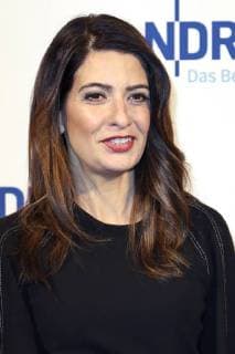 Linda Zervakis at the Preview of the NDR Comedy Series Jennifer Longing for something better in the Passage Cinema Hamburg 12 12 2017 Foto:xC.xTamckex xFuturexImage