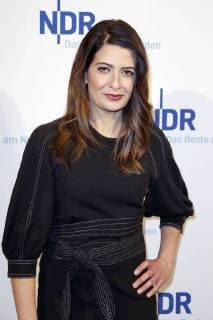 Linda Zervakis at the Preview of the NDR Comedy Series Jennifer Longing for something better in the Passage Cinema Hamburg 12 12 2017 Foto:xgbrcix xFuturexImage