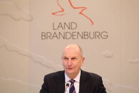 Prime Minister Dietmar Woidke SPD speaks 2018 Brandenburg at a press conference on the supplementary budget State Chancellery Potsdam 19 December 2017 Brandenburg PK to the supplementary budget 2018