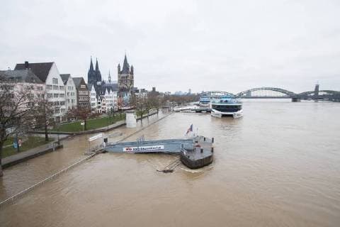 The flood of the Rhine reached the peak flood in Cologne on 08 January 2018 in Cologne