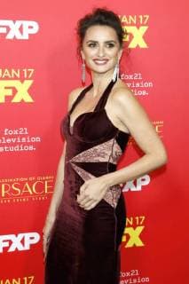 Penelope Cruz at the premiere of the FX television series the assassination of Gianni Versace American crime story at the ArcLight Hollywood Los Angeles 08 01 2018 Foto:xD.xBedrosianx xFuturexImage