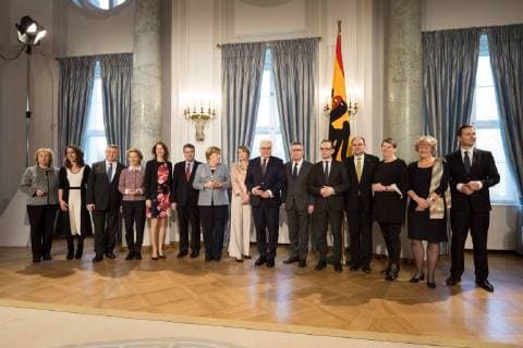 09 01 2018 Berlin Germany GER Castle Bellevue President s Office new year s reception of the Federal Minister Frank Walter Steinmeier and his wife Elke Büdenbender photo v l n r Maria Böhmer Abrar o Hermann Gröhe Ursula von Leyen Katarina Barley Sigmar Gabriel BK Angela Merkel Elke Büdenbender Thomas de Maizière Heiko Maas Christian Schmidt Barbara Hendricks Monika Grütters Steffen Seibert
