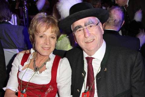 Theo Waigel with his wife Irene Epple Waigel profile heritage all 2018 in the Loewenbraeukeller in Munich on 02 02 2018