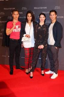 Timmi Trinks Nilam Farooq Lisa Marie Koroll Tim Oliver Schultz at the premiere of the film health resorts in the silent film cinema of Delphi in the Gustav Adolf Strasse 2 Berlin copyright imago stock people GmbH Tinkeres date 07 02 2018 film health resorts