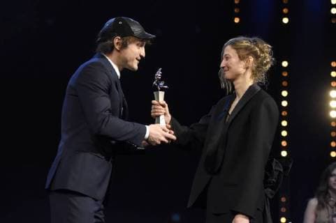 Franz Rogowski Germany and Alba Rohrwacher attending the European shooting stars 2018 award ceremony at the Berlin International Film Festival Berlinale 2018 68th at Berlinale Palace on February 19 2018 in Berlin Germany Foto:xC.xNiehausx xFuturexImage