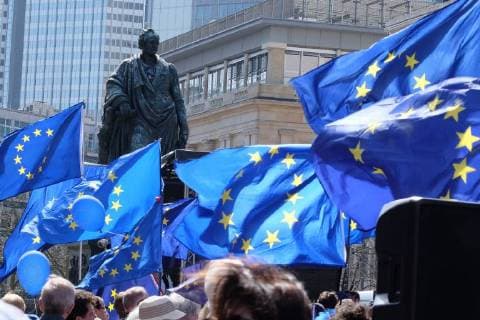08 04 2018 Frankfurt DEU Pulse of Europe Demonstration on Goetheplatz in the center of Frankfurt
