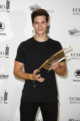 Award winner Wincent Weiss at the presentation of the ECHO POP on 12 04 2018 in Berlin ECHO POP ceremony 2018 in Berlin Winner Price winner Pressroom