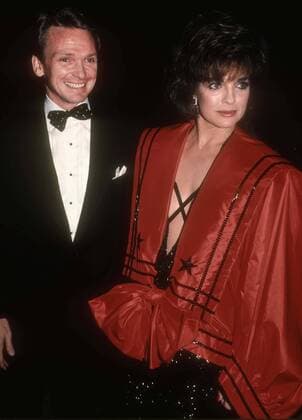 Bob Mackie Linda Gray 1984 Photo By John Barrett PHOTOlink.net MediaPunch Copyright: xJohnxBarrett PHOTOlink.netx xMediaPunchx