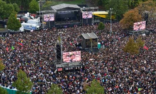 To the concert against xenophobia and racism in Chemnitz are according to the city administration on early Monday evening 03 09 18 approximately 50,000 humans come to the free event under the motto we are more in the city center had invit Copyright: epd-bild WolfgangxSchmidt EDITORIAL USE ONLY