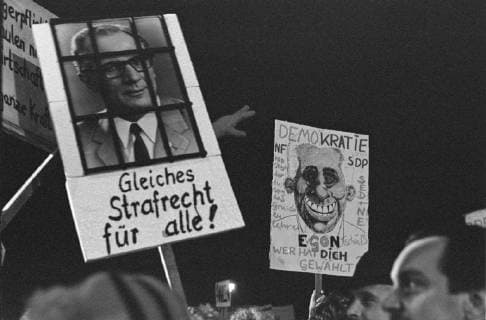 Monday demo on 20 November 1989 in Dresden Photo Hainer Michael RM001