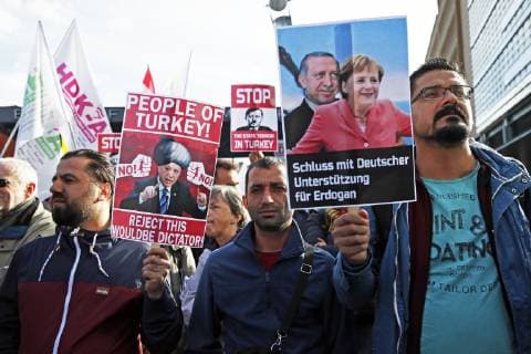 People take a demonstration Erdogan not welcome against the visit of the Turkish President in Berlin on 28 September 2018 The Turkish President is on a state visit from 27 to 29 September in Germany Protest against Erdogan in Berlin