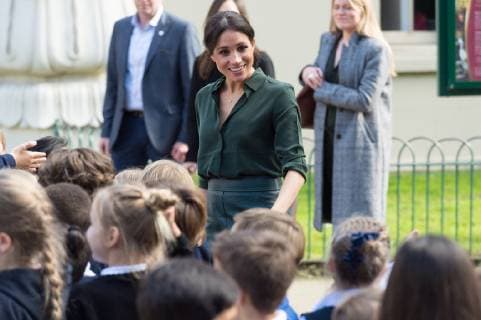 October 3, 2018 - London, London, UK - London, UK. Meghan Duchess of Sussex visits the Royal Pavilion, Brighton. London UK - ZUMAl94_ 20181003_zaf_l94_186 Copyright: xRayxTangx