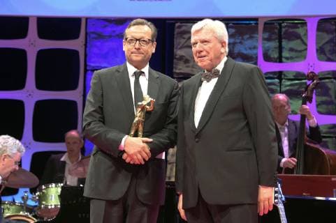 Matthias Brandt and Volker Bouffier at the 29th presentation of the Hessian Film and Cinema Prize in the Alte Oper Frankfurt 12 10 2018 Foto:xF.xKernx xFuturexImage
