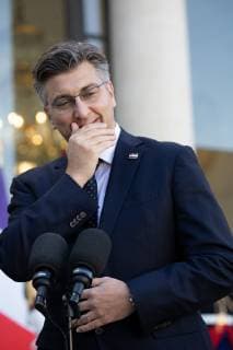 Prime Minister of Croatia Andrej Plenkovic stands during a statement with French President at the Elysee Palace in Paris on October 16, 2018. Copyright: xChristophexMorinx