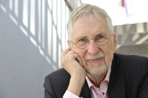 Volker Hage Journalist Author 10 18 thg Volker Hage on 12 October 2018 during the Frankfurt Book Fair Fair Literature Frankfurt Main Germany German German man writer critic literary critic journalism literature german journalism author writer portrait portrait sitting smiling neutrally