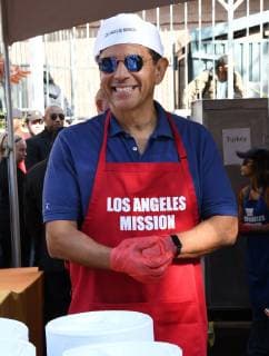 21 November 2018 - Los Angeles, California - Antonio Villaraigosa. 2018 LA Mission Thanksgiving held at LA Mission. Photo Credit: Birdie Thompson AdMedia 232620 2018-11-21 CA Los Angeles Etats-Unis  Copyright: xAdMediax STAR_232620_032