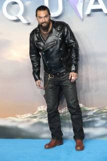 . 26 11 2018. London, United Kingdom. Jason Momoa arriving for the Aquaman world premiere in London. xStephenxLockx xi-Imagesx IIM-18925-0001