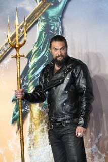 . 26 11 2018. London, United Kingdom. Jason Momoa arriving for the Aquaman world premiere in London. xStephenxLockx xi-Imagesx IIM-18925-0006