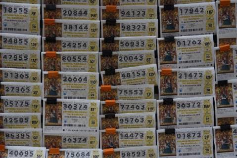 December 3, 2018 - Madrid, Madrid, Spain - Spanish Christmas El Gordo lottery tickets seen in Madrid. Madrid Spain - ZUMAs197 20181203_zaa_s197_151 Copyright: xJohnxMilnerx