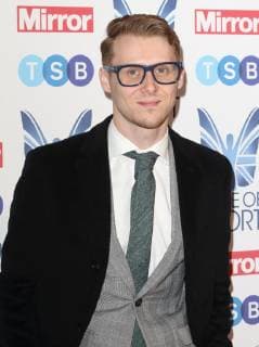 December 6, 2018 - London, United Kingdom - Jamie Borthwick at The Mirror Pride of Sport Awards at Grosvenor House in Park Lane. London United Kingdom - ZUMAs197 20181206_zaa_s197_396 Copyright: xKeithxMayhewx
