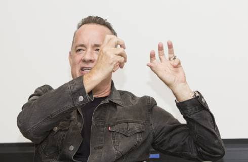 November 27, 2017 - Hollywood, California, U.S. - American Actor TOM HANKS promotes the movie The Post in Hollywood. Hollywood U.S. - ZUMAg203 20171127_zap_g203_060 Copyright: xArmandoxGallox
