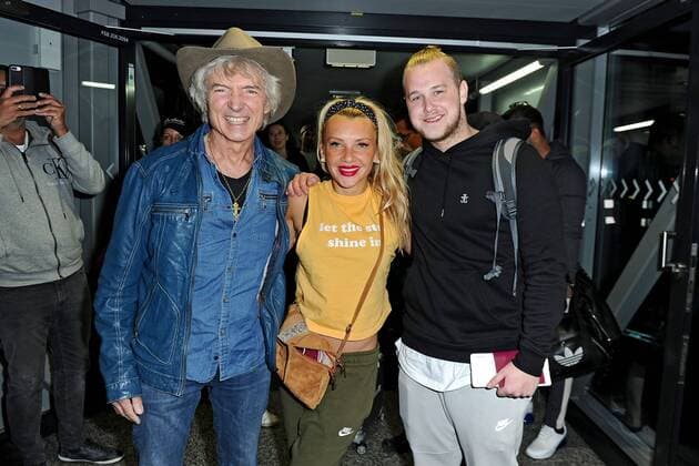 RTL Dschungelcamp 2019 Peter Orloff Evelyn Burdecki and Felix van Deventer on the occasion of the arrival of the candidates of the RTL show Ich bin ein Start get me out of the jungle camp 2019 on 29 01 2019 at the airport Frankfurt Main 20190129MWI353