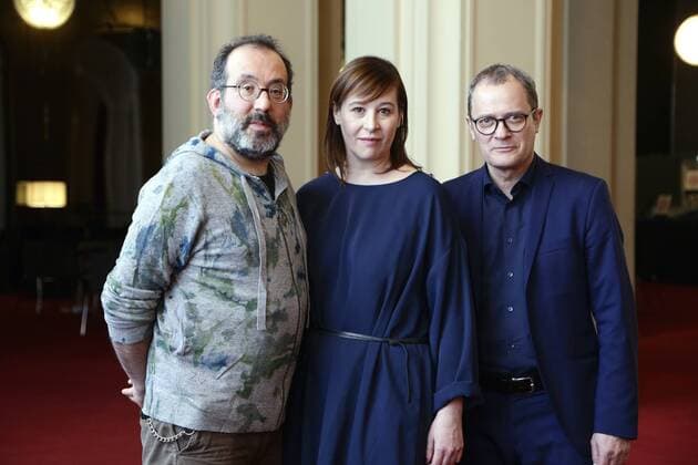 31 01 2019 Berlin Germany Senator for Culture Klaus Lederer presents management team for the Komische Oper as of 2022 23 At a press conference at the Komische Oper Berlin, Dr Klaus Lederer presented Senator for Culture and Europe in Berlin together with Barrie Kosky Inten