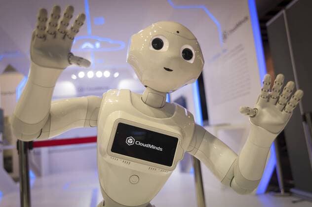 News Themen der Woche KW09 News Bilder des Tages February 25, 2019 - Barcelona, Catalonia, Spain - Barcelona, Spain, Monday, Feb. 25, 2019. A robot from the company Cloudminds interacts with the public during the Mobile World Congress. The mobile congress will revolve around intelligent connectivity and address hyperconnectivity, 5G, the internet of things, artificial intelligence (AI) and big data. Barcelona Spain - ZUMAn230 20190225_zaa_n230_291 Copyright: xCharliexPo©Rezx