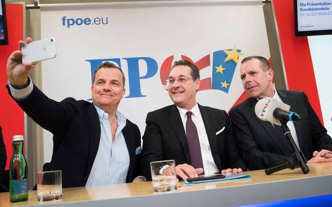 26 02 2019 FPOe Media Centre Vienna AUT FPOe Press conference with presentation of the list of candidates for the EU election in the photo Member of the European ParliamentFPOe Georg Mayer Vice-Chancellor Heinz Christian Strache FPOe and Member of  EP_gru