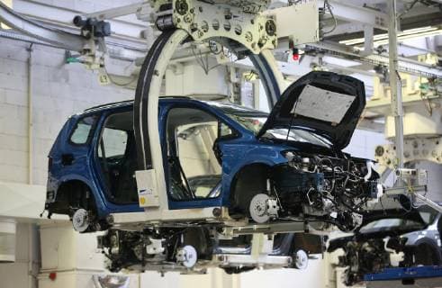 Wolfsburg Lower Saxony Wolfsburg 01 03 2019 WV Werk Feature Department Hall 8 Assembly VW Touran VW Tiguan Seat Taracco Seat assembly Steering wheel installation Airbag installation